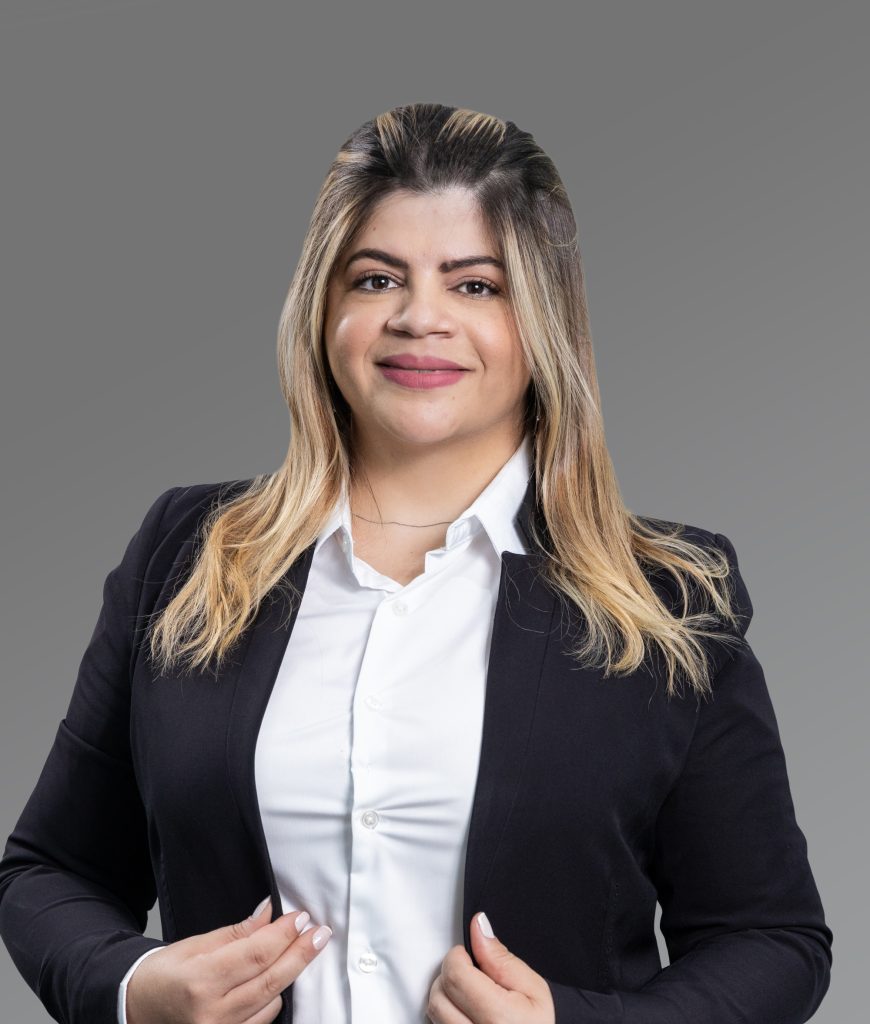 Gislene Lares Camargos